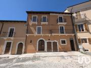 Villa in vendita a L'Aquila AQ