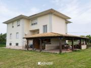 Villa in vendita a Latina