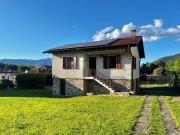 Villa in vendita a Laveno Mombello VA