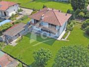 Villa in vendita a Laveno Mombello VA