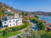 Villa in vendita a Leggiuno VA