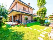 Villa in vendita a Lentate Sul Seveso
