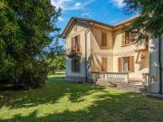 Villa in vendita a Lesa NO