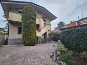 Villa in vendita a Limbiate MB