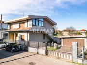 Villa in vendita a Limbiate MB