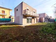 Villa in vendita a Limido Comasco CO