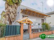 Villa in vendita a Locate di Triulzi MI