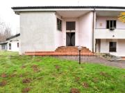 Villa in vendita a Lomazzo CO