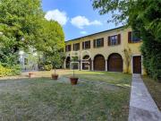 Villa in vendita a Lonato del Garda BS