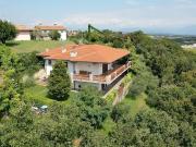 Villa in vendita a Lonato del Garda BS