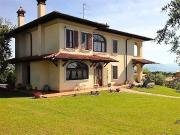 Villa in vendita a Lonato del Garda BS