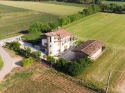Villa in vendita a Lonato del Garda BS