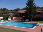 Villa in vendita a Lorenzana Crespina Lorenzana 550 mq...