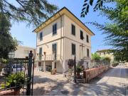 Villa unifamiliare in vendita a Lucca