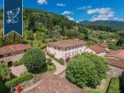 Villa in vendita a Lucca