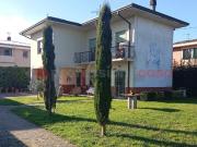 Villa in vendita a Lucca