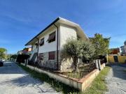 Villa in vendita a Lucca LU