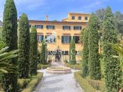 Villa in vendita a Lucca LU