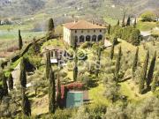 Villa in vendita a Lucca LU