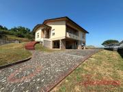 Villa in vendita a Lucca LU