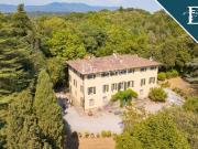 Villa in vendita a Lucca LU