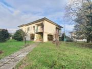 Villa in vendita a Lucca LU