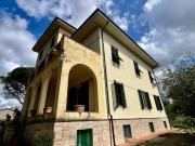 Villa in vendita a Lucca LU