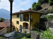 Villa in vendita a Maccagno con Pino e Veddasca VA