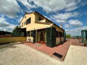 Villa in vendita a Macerata MC