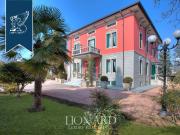 Villa in vendita a Magnago MI