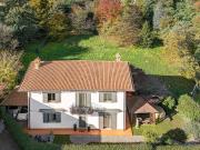 Villa in vendita a Mariano Comense CO