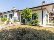 Villa in vendita a Marina di Carrara Carrara in Discreto...