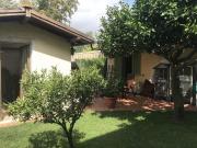 Villa in vendita a Marina di Massa Massa 110 mq Rif: 1086343