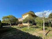 Villa in vendita a Marina di Pietrasanta Pietrasanta in...