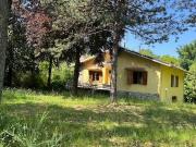 Villa in vendita a Marliana in Da rivedere composto da 6vani