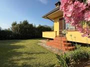Villa in vendita a Massarosa LU