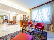 Villa in Vendita a Meda Via Zara