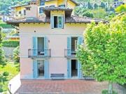 Villa in vendita a Meina NO