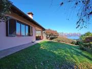 Villa in vendita a Meina NO