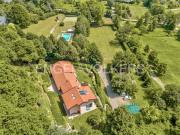 Villa in vendita a Molteno LC