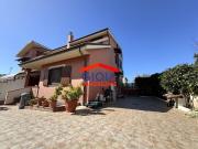 Villa in vendita a Mondragone CE