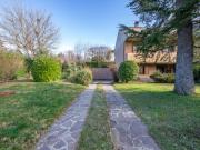 Villa in Vendita a Monte San Pietro