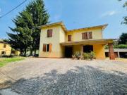 Villa in vendita a Monte San Pietro BO