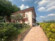 Villa in vendita a Montecalvo Versiggia PV