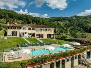 Villa in vendita a Montecatini Terme PT