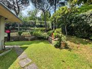 VILLA in VENDITA a MONTELUPO FIORENTINO di 9 vani