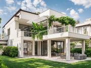 VILLA in VENDITA a MONTIGNOSO Cinquale di 10 vani
