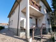 Villa in vendita a Monza MB