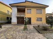 Villa in vendita a Morimondo MI
