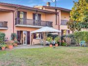 Villa in vendita a Mozzo BG